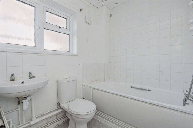 26 Ditchling, Bracknell, RG12 7RG 90