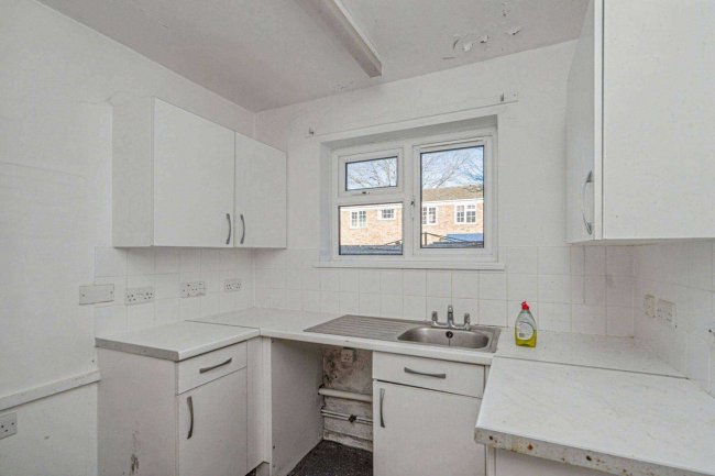 26 Ditchling, Bracknell, RG12 7RG 90