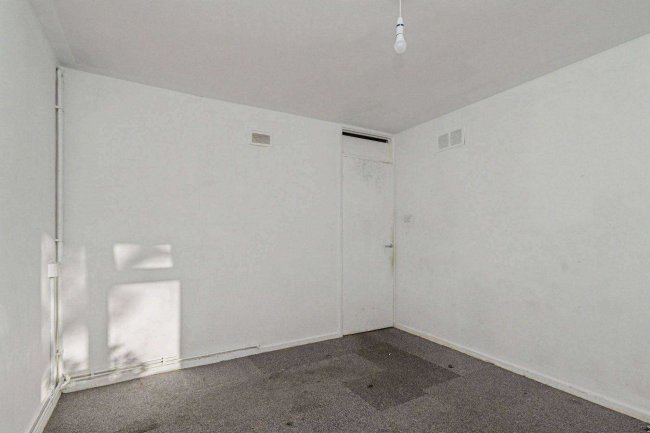 26 Ditchling, Bracknell, RG12 7RG 90