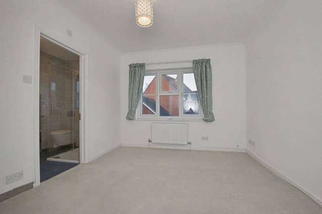 1 Shire Lane, West Bergholt, Colchester, Essex CO6 3SN 2