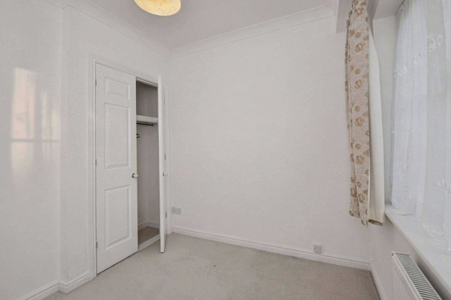 1 Shire Lane, West Bergholt, Colchester, Essex CO6 3SN 2