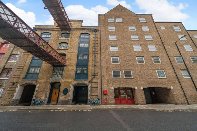 Flat 20, 74 Wapping High Street, Wapping, London, E1W 2NP 5