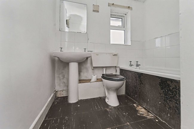 1 Council House, Newnham Bridge, Tenbury Wells WR15 8JE 58