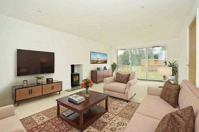 Land lying to the east of The Stables, College Farm, Thrapston Road, Ellington, Huntingdon PE28 0AE 7