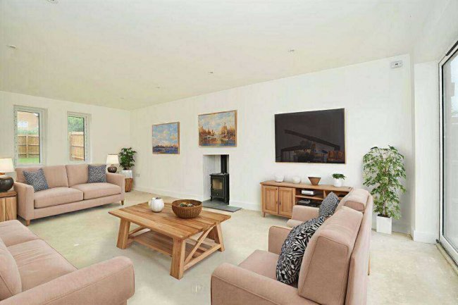 Land lying to the east of The Stables, College Farm, Thrapston Road, Ellington, Huntingdon PE28 0AE 7