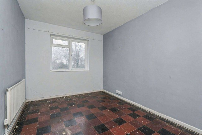 Flat 2 Campion House, Jocks Lane, Bracknell, RG42 1PG 82