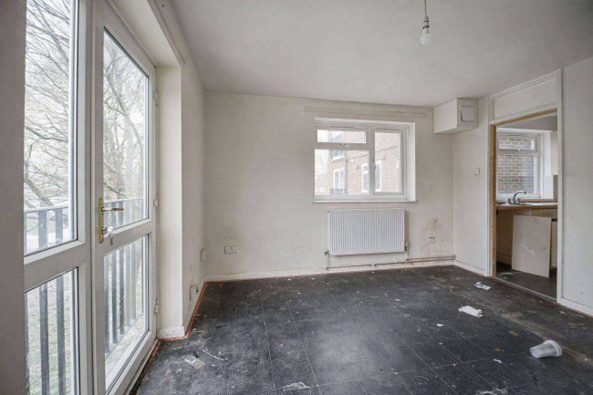 87 Ladybank, Bracknell, RG12 7HB 97