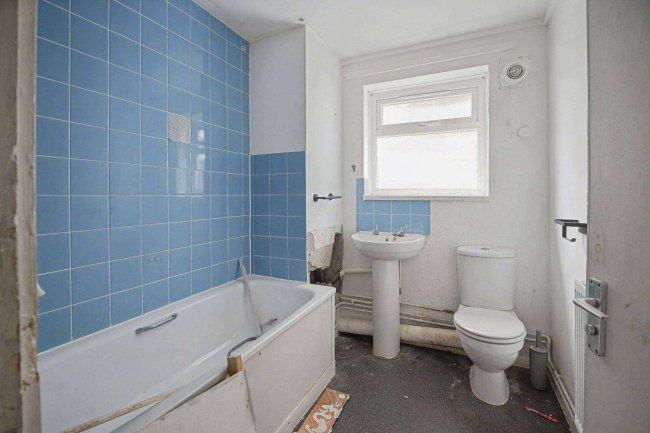 87 Ladybank, Bracknell, RG12 7HB 97