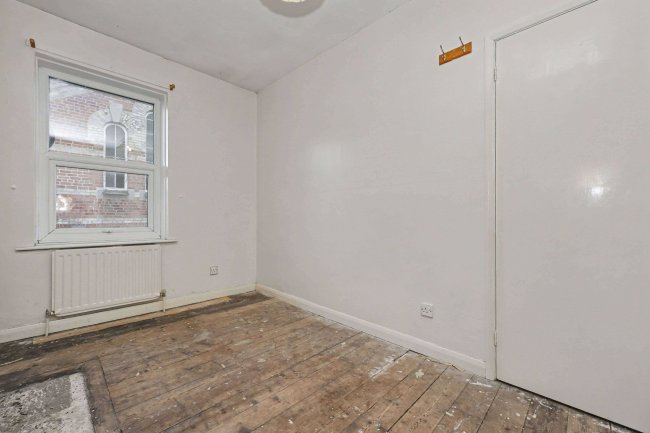 4 Albert Street, Longtown, Carlisle, Cumbria, CA6 5SF 98