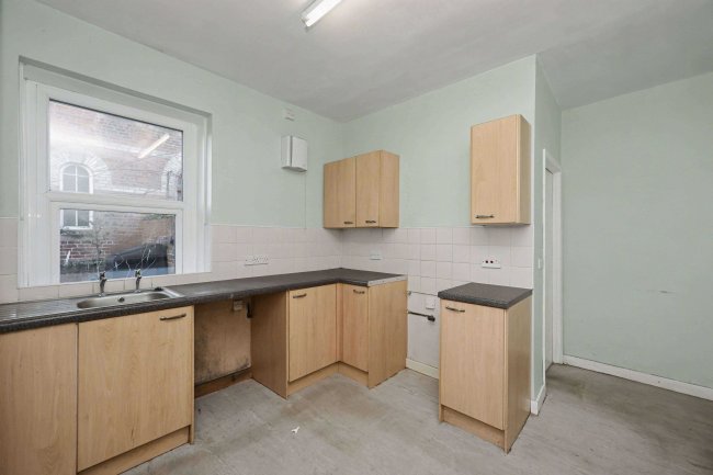 4 Albert Street, Longtown, Carlisle, Cumbria, CA6 5SF 98