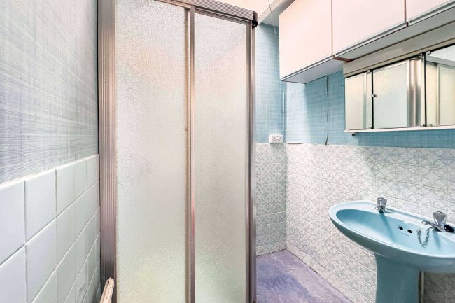 19 Hill View Road, Llandudno, Gwynedd, LL30 1SP 27