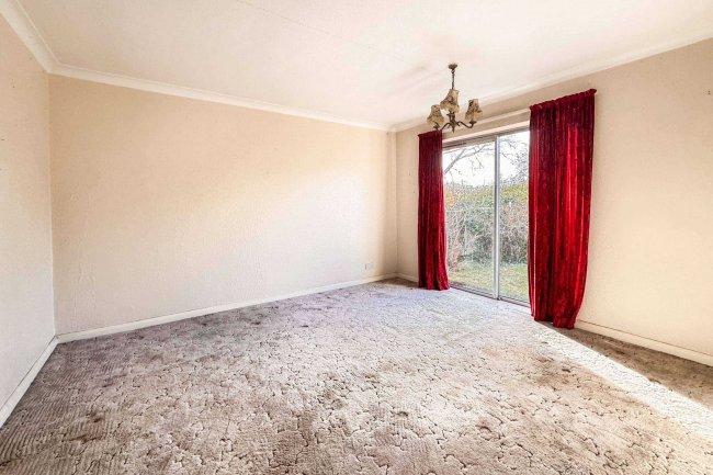 19 Hill View Road, Llandudno, Gwynedd, LL30 1SP 27