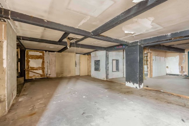 18 East Street, Colchester, Essex CO1 2TR 9