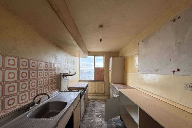 Flat 27 Sentinel Square, London, NW4 2EN 46