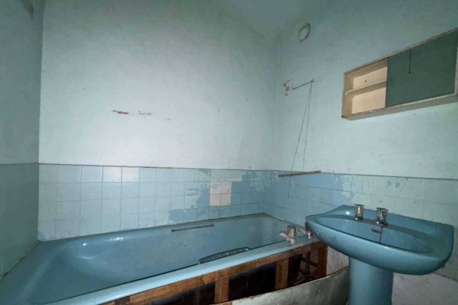 Flat 27 Sentinel Square, London, NW4 2EN 46