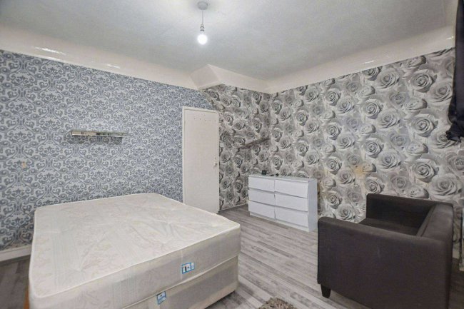 140A Keppel Road, London, E6 2BG 41