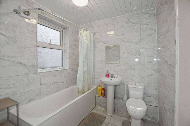 140A Keppel Road, London, E6 2BG 41