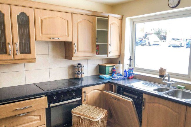 8 Chedworth Close, Birmingham, West Midlands B29 4LS 51