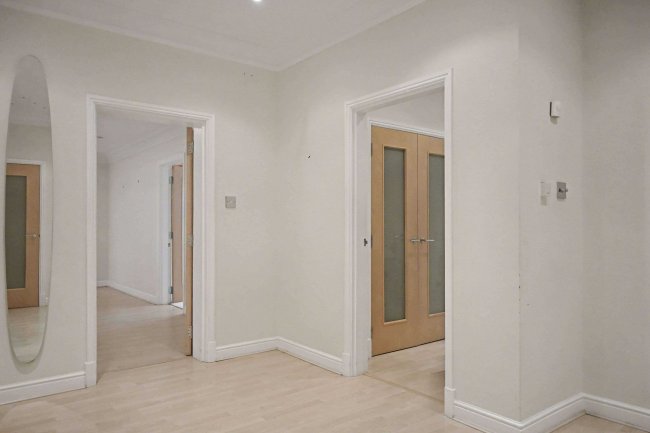 Flat 6 College House, 77 South Downs Road, Altrincham, Cheshire, WA14 3DZ 85