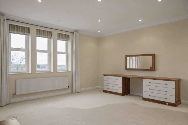 Flat 6 College House, 77 South Downs Road, Altrincham, Cheshire, WA14 3DZ 85