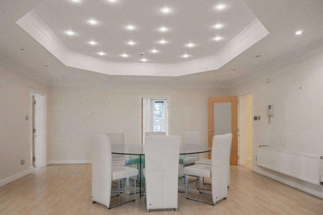 Flat 6 College House, 77 South Downs Road, Altrincham, Cheshire, WA14 3DZ 85