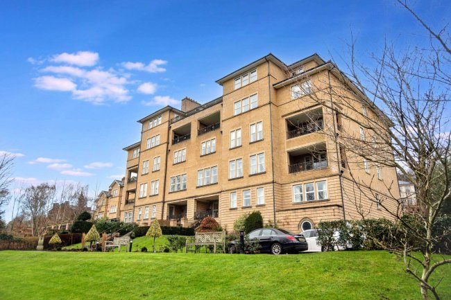 Flat 6 College House, 77 South Downs Road, Altrincham, Cheshire, WA14 3DZ 85