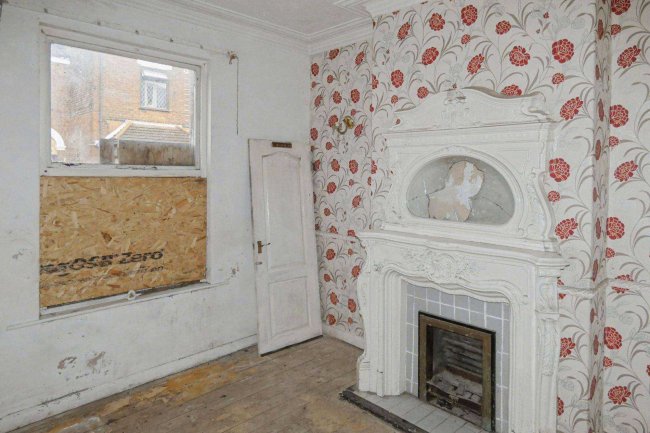 3 Tyne Street, Hull, East Riding of Yorkshire    HU3 3SQ 15