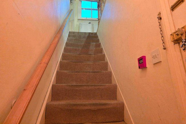 56c Knights Hill, West Norwood, London SE27 0JD 78