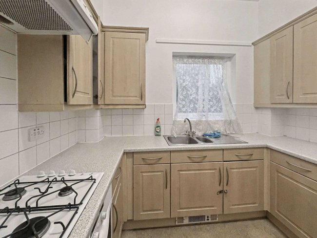 Jennings House, 4A Ferndale Road, Clapham North, SW4 7SF 33