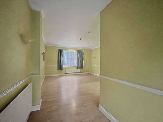 Jennings House, 4A Ferndale Road, Clapham North, SW4 7SF 33