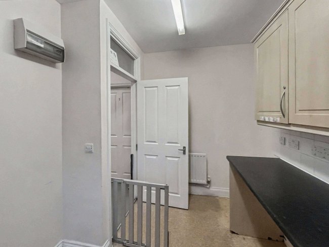 Jennings House, 4A Ferndale Road, Clapham North, SW4 7SF 33