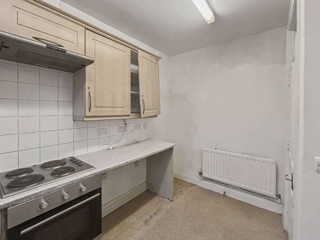 Jennings House, 4A Ferndale Road, Clapham North, SW4 7SF 33