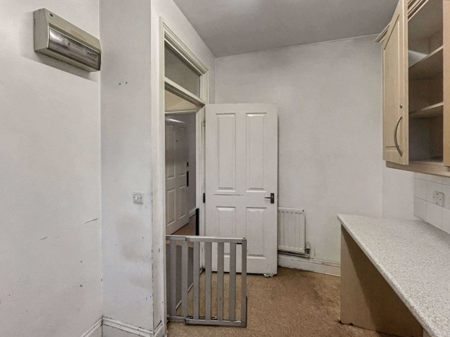 Jennings House, 4A Ferndale Road, Clapham North, SW4 7SF 33