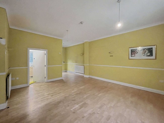 Jennings House, 4A Ferndale Road, Clapham North, SW4 7SF 33