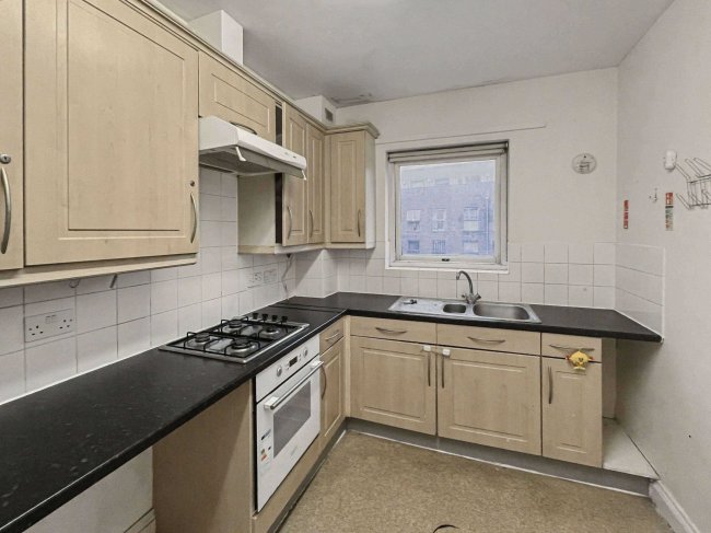 Jennings House, 4A Ferndale Road, Clapham North, SW4 7SF 33