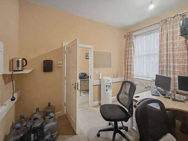 Jennings House, 4A Ferndale Road, Clapham North, SW4 7SF 33