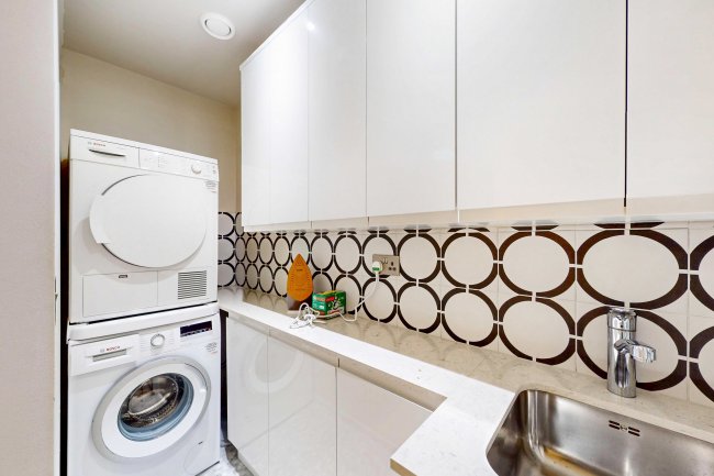 53 Waldemar Avenue Mansions, Waldemar Avenue, Fulham, London, SW6 5LX 2