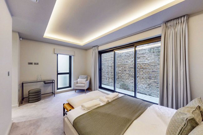 53 Waldemar Avenue Mansions, Waldemar Avenue, Fulham, London, SW6 5LX 2