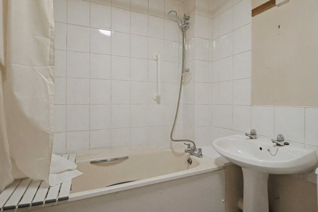 Flats 1 -14 & Houses 15 – 19 Pines Court, East Street, Blandford Forum, Dorset, DT11 7DU 1