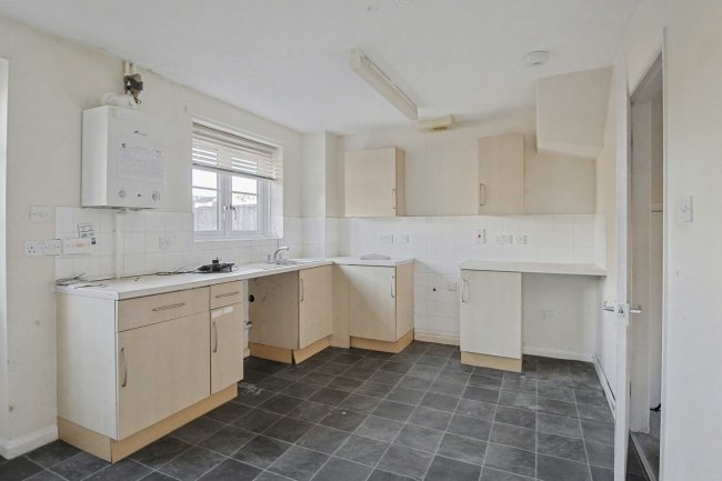 Flats 1 -14 & Houses 15 – 19 Pines Court, East Street, Blandford Forum, Dorset, DT11 7DU 1