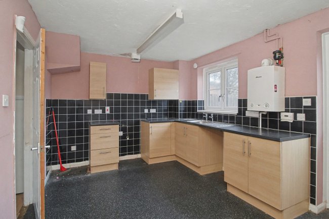 Flats 1 -14 & Houses 15 – 19 Pines Court, East Street, Blandford Forum, Dorset, DT11 7DU 1