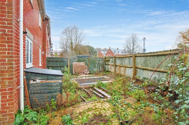 Flats 1 -14 & Houses 15 – 19 Pines Court, East Street, Blandford Forum, Dorset, DT11 7DU 1