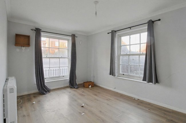 Flats 1 -14 & Houses 15 – 19 Pines Court, East Street, Blandford Forum, Dorset, DT11 7DU 1