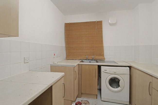 Flats 1 -14 & Houses 15 – 19 Pines Court, East Street, Blandford Forum, Dorset, DT11 7DU 1