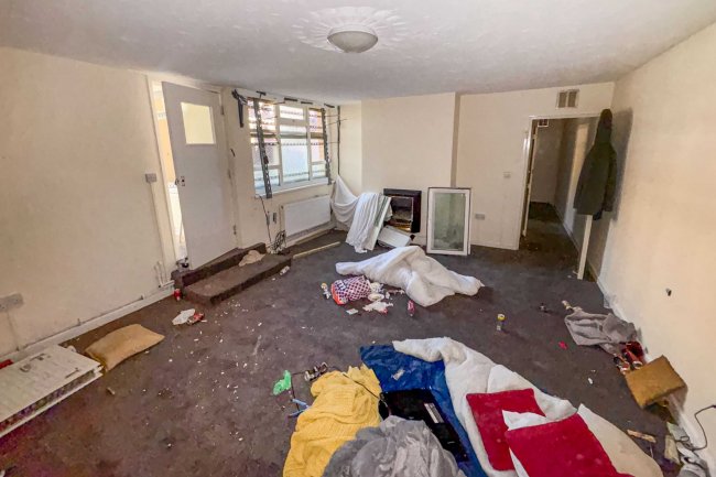 2 & 2A Baker Street, Weston-super-Mare, Somerset, BS23 3AB 1