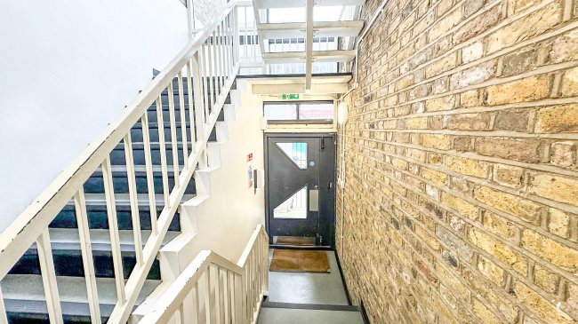 Apollo House, 18 All Saints Road, Notting Hill, London, W11 1HH 6