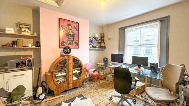 Apollo House, 18 All Saints Road, Notting Hill, London, W11 1HH 6