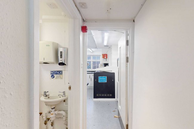 404 Bancroft Road, Bethnal Green, London, E1 4DH 9