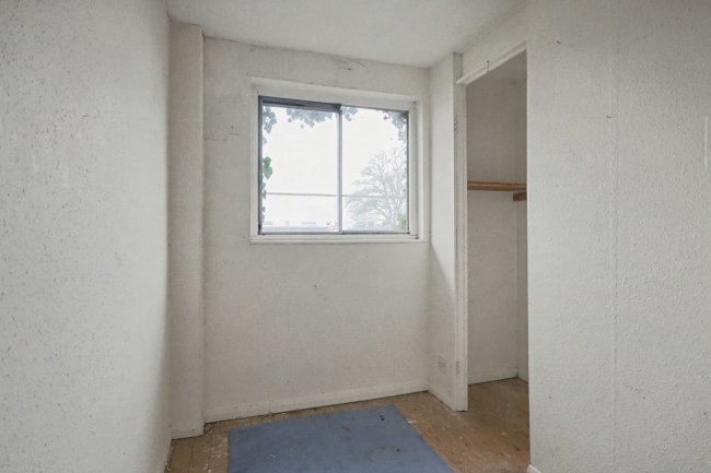 30 Reid Close, Pinner, HA5 2QD 7