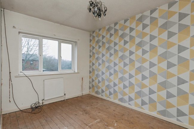 56 Linden Road, Creswell, Worksop, S80 4JT 7